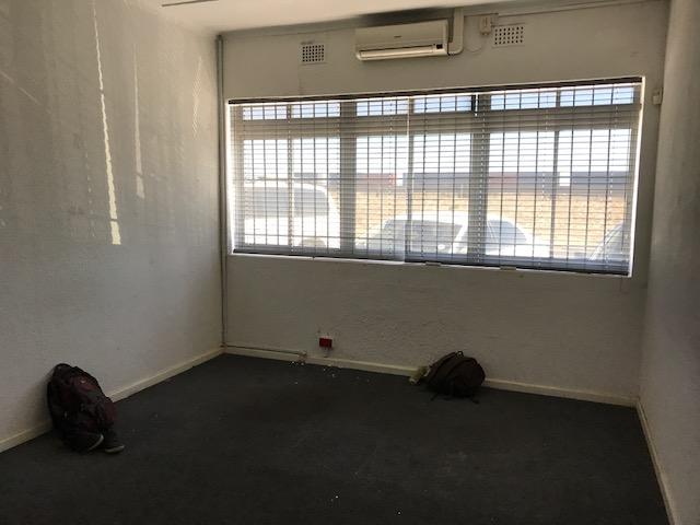 To Let commercial Property for Rent in Paarden Eiland Western Cape